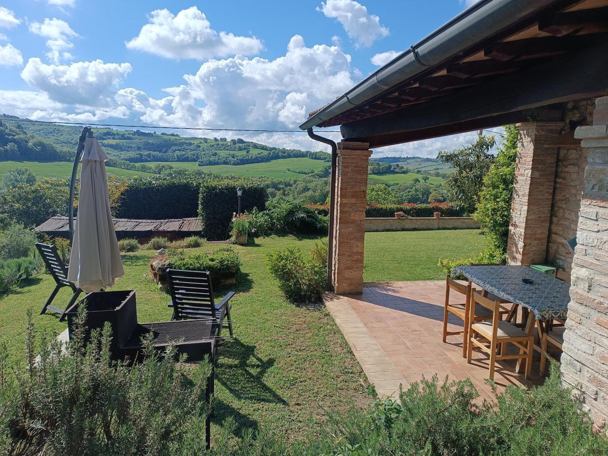 La Piccola Fattoria Βίλα Τόντι Εξωτερικό φωτογραφία