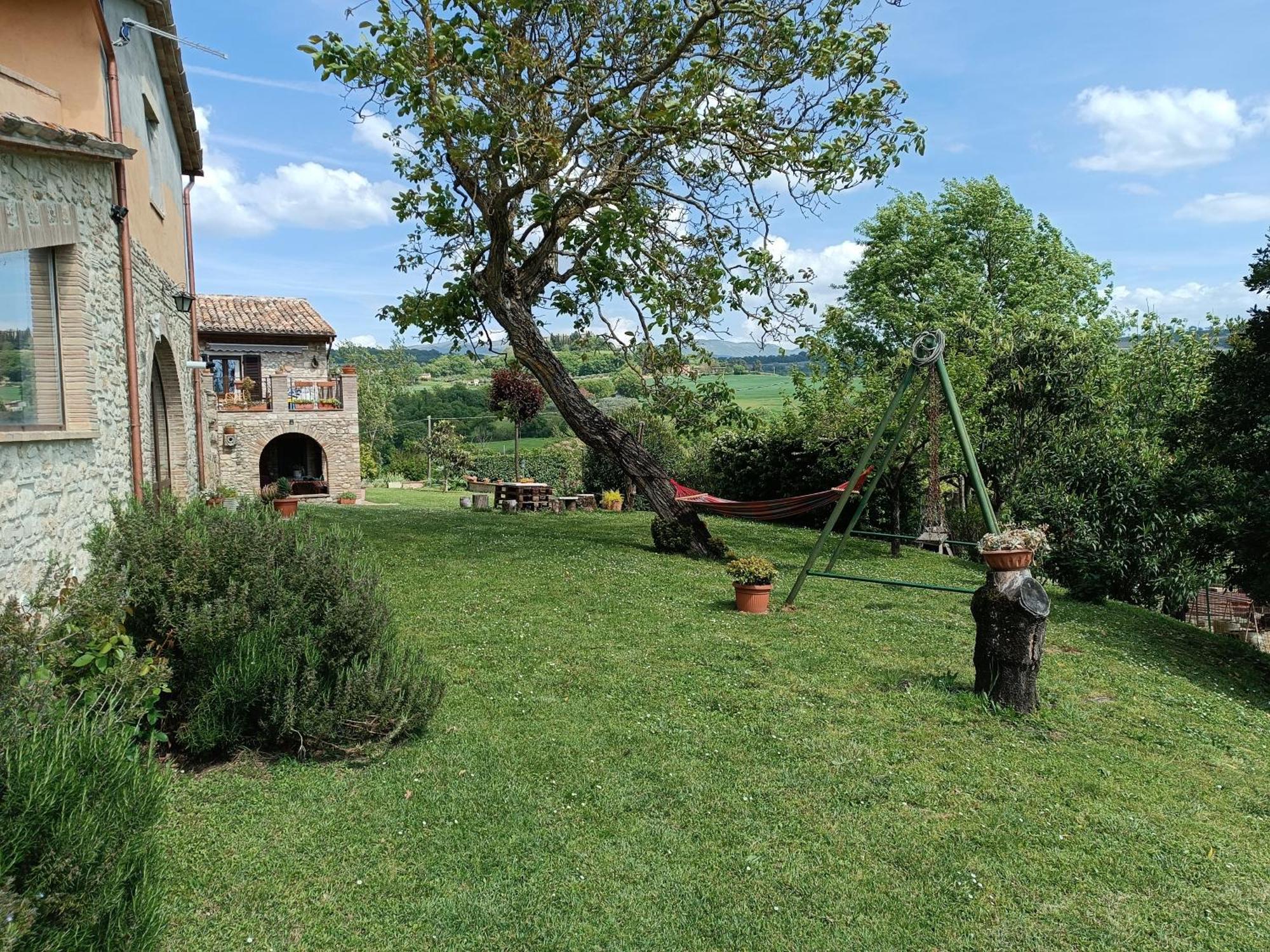 La Piccola Fattoria Βίλα Τόντι Εξωτερικό φωτογραφία